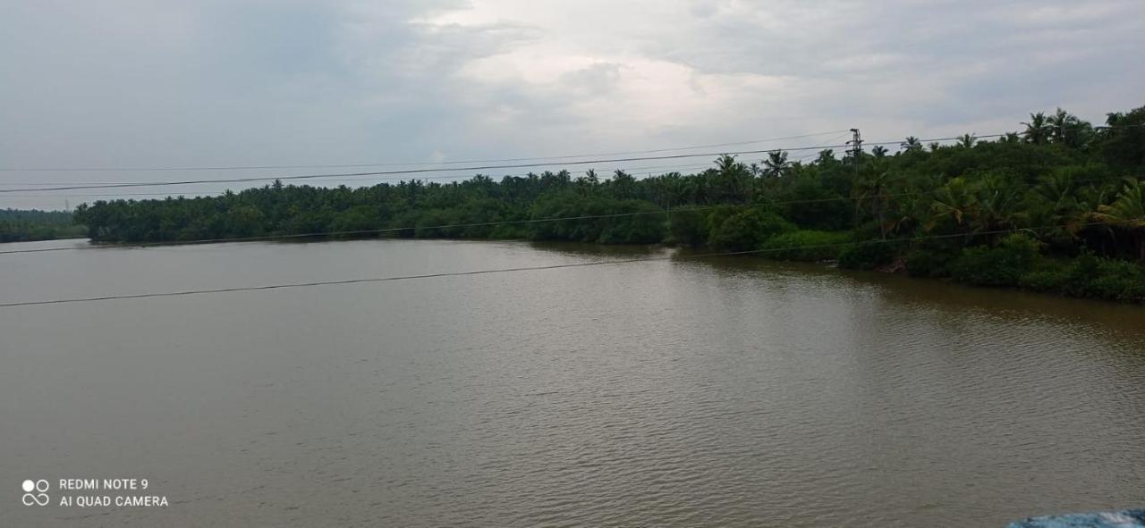 Narayanalayam Hotel Kannur Bagian luar foto